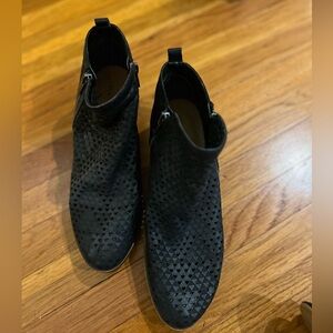 Lucky Brand black zip up bootie, size 10